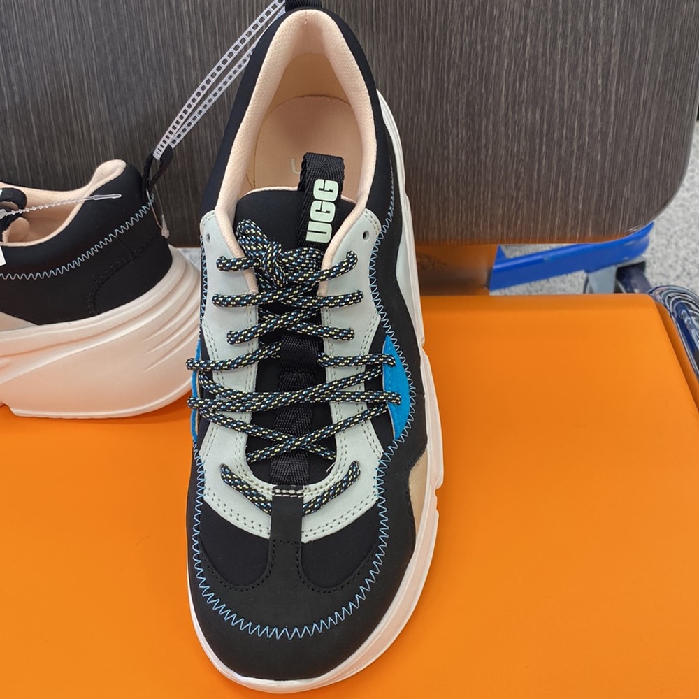 Ugg 👟 Sneaker Trainers Sport